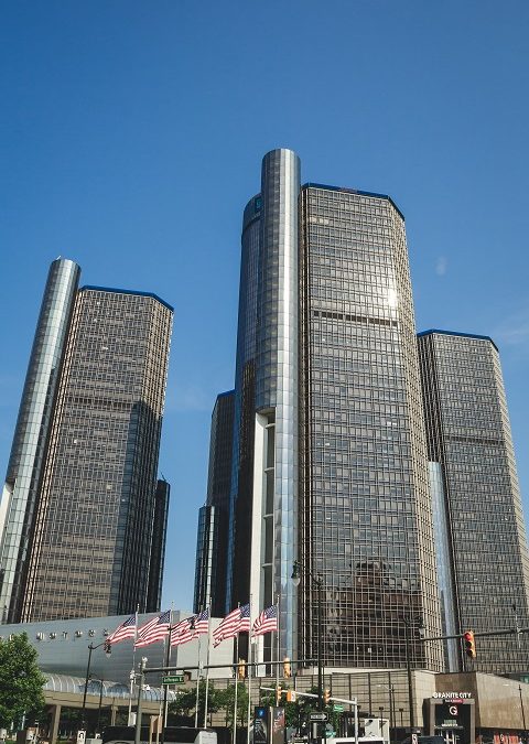 Детройт: город заброшенных небоскребов и заколоченных окон